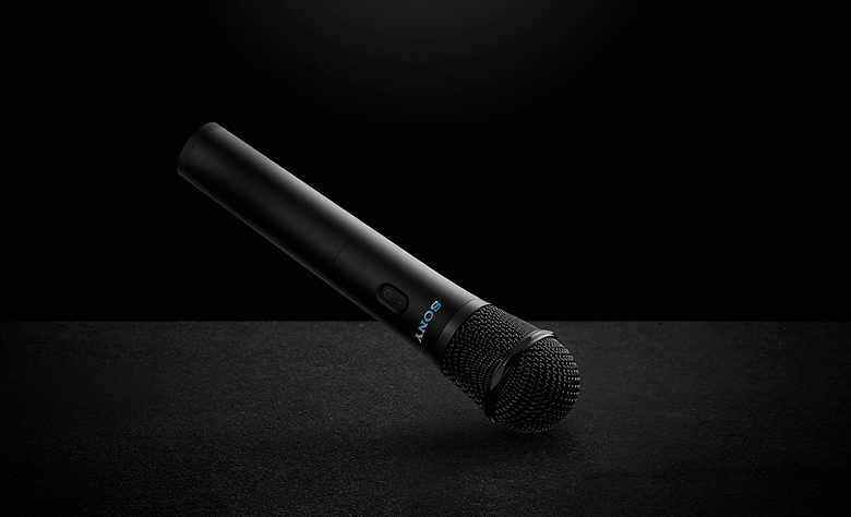 The ULTMIC1 being dropped on its microphone head